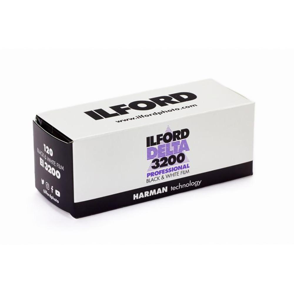 Ilford Delta 3200 Professional 120 mustavalkofilmirulla ja tuotepakkaus